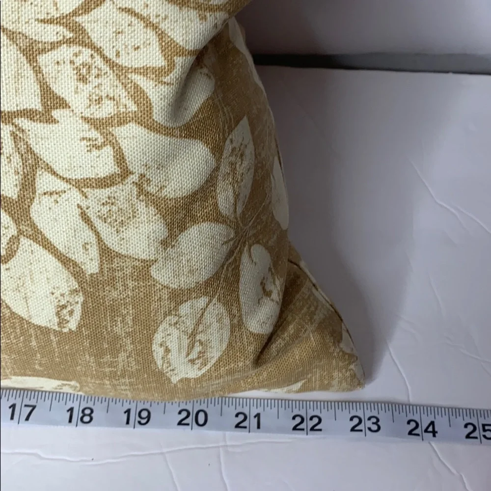 Cotton Floral Pillow‎ with Down Pillow Insert